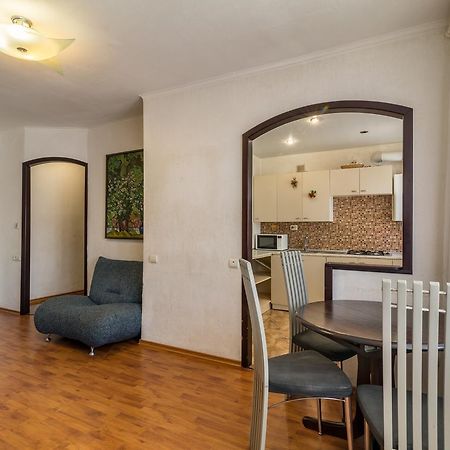 Lux 3-Bedroom Most City Area Dnipro Extérieur photo